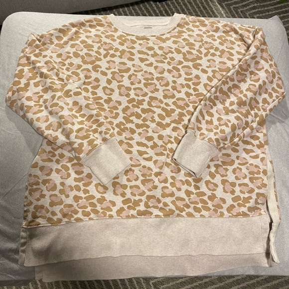 aerie Sweaters - Aerie Cream and Tan Leopard Print Sweater